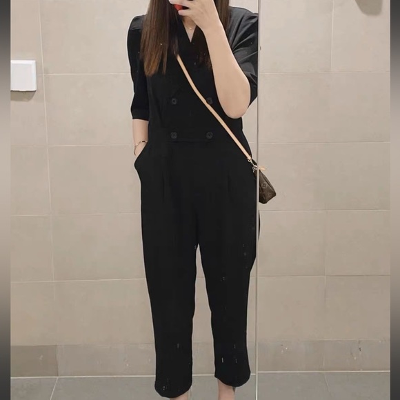 Black jumpsuit - Picture 2 of 5